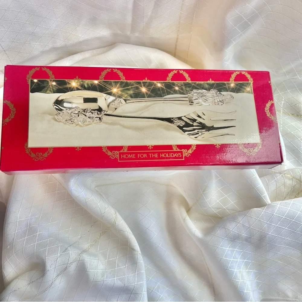 VTG Santa and Mrs. Clause Silver Plated Serving Spoon and Fork Dining Set